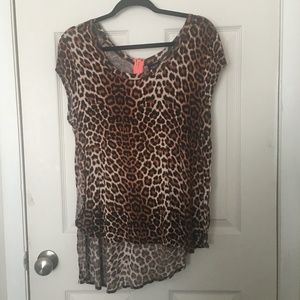 Rue 21 Leopard Print Top